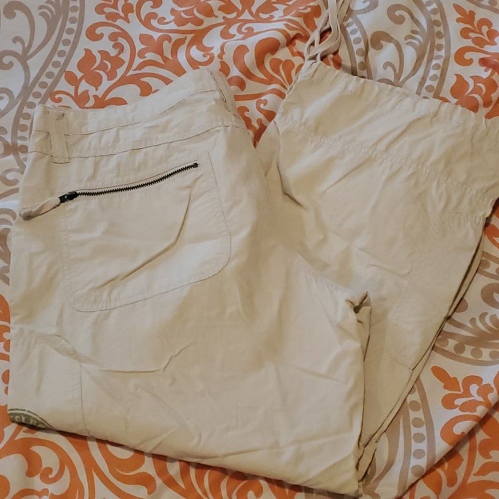 Cargo capris